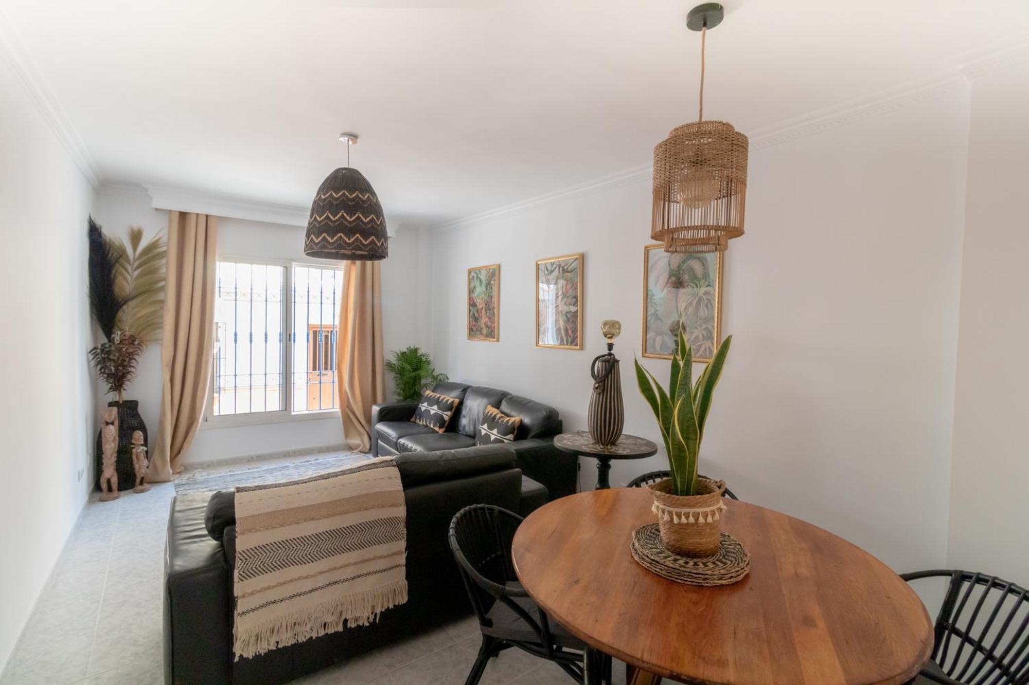 Las Flores Apartments Nerja Εξωτερικό φωτογραφία