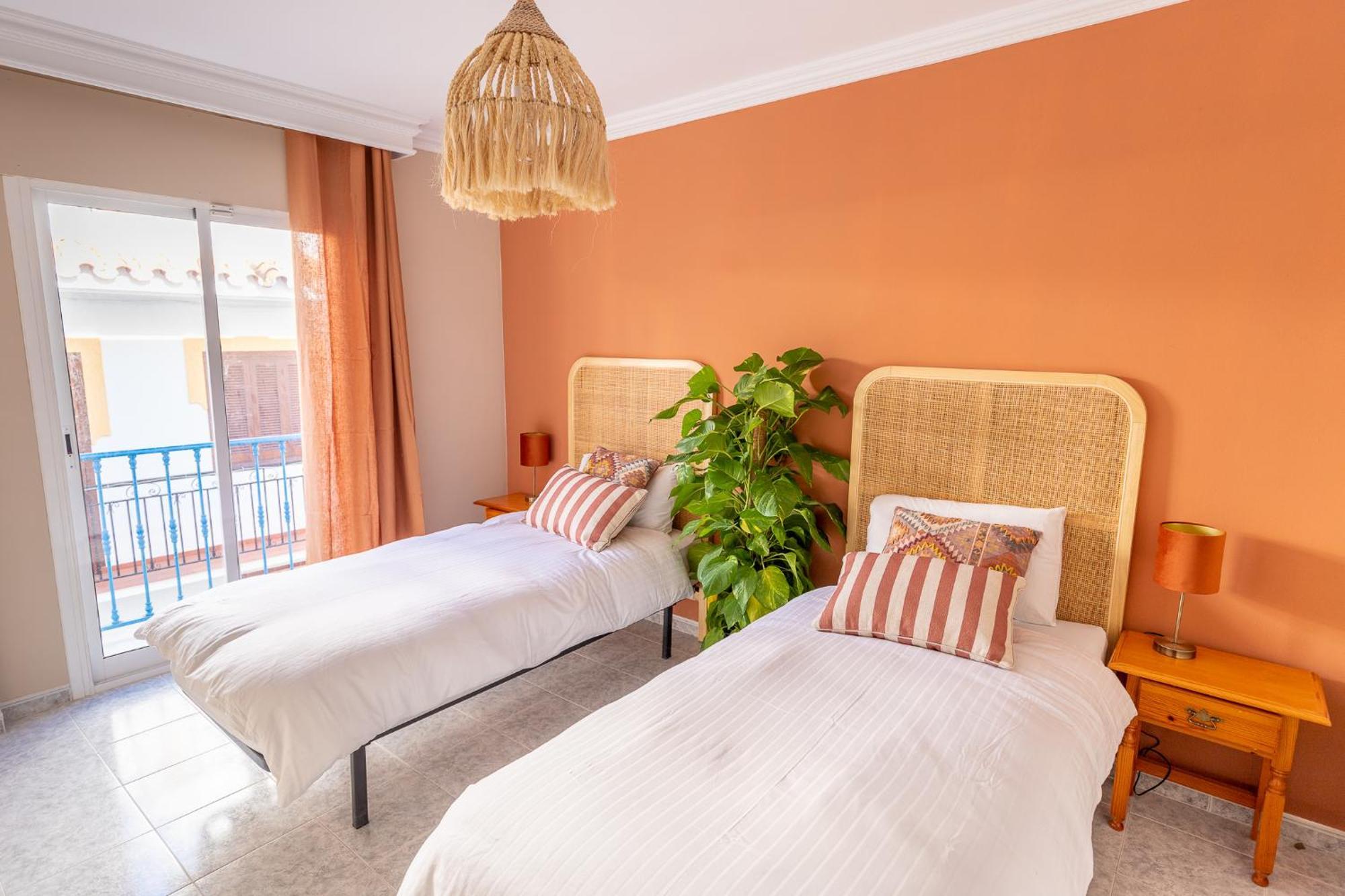 Las Flores Apartments Nerja Εξωτερικό φωτογραφία